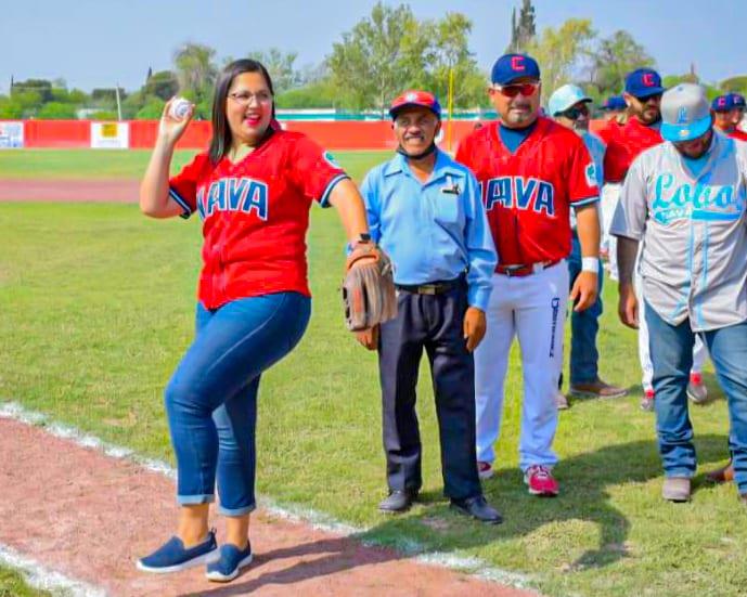 Da arranque Pily Valenzuela a liga del Norte