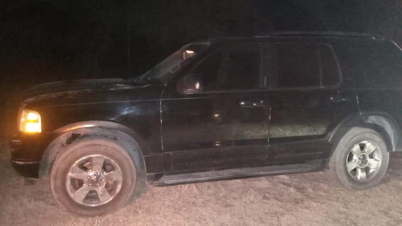 Esta es la camioneta que conducía la muzquense.