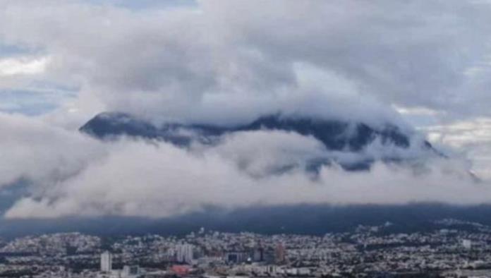 Todo un éxito bombardeo de nubes en Nuevo León