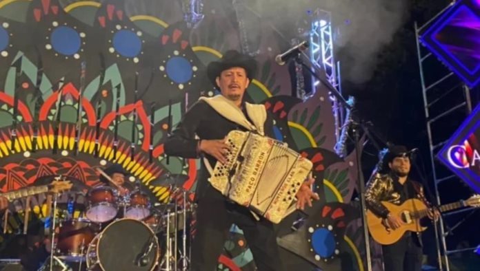 Paco Barrón dispuesto a testificar por mujer apuñalada en concierto