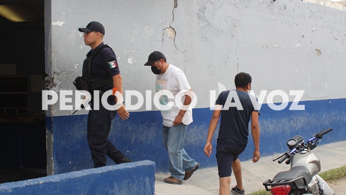 El afectado llamó al 911 para pedir el apoyo de la Policía y ‘echar’ a la calle a su arrendador.