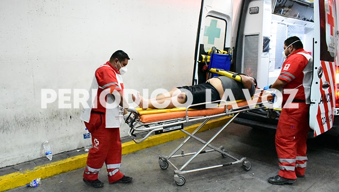 El motociclista fue trasladado al hospital para su atención.