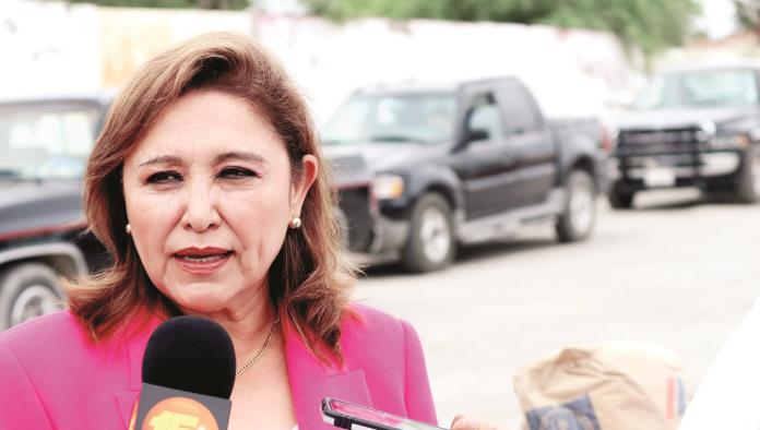 Supervisa Diana Haro peticiones
