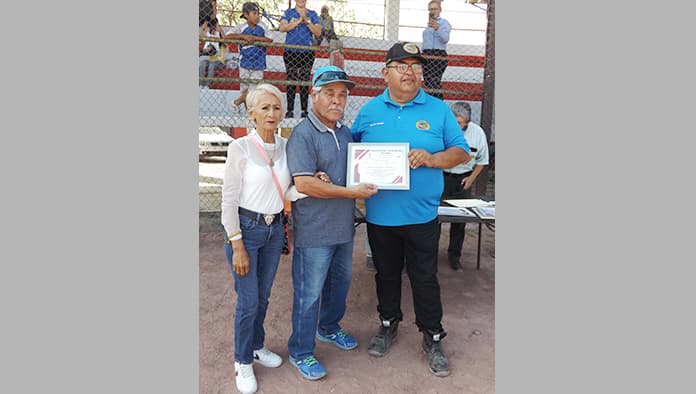 Playball en Liga Recreativa de 60 años