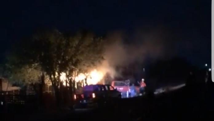 Incendian vivienda de familia