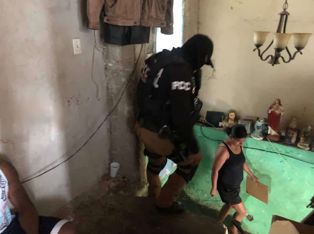 Aseguran a más de 40 migrantes