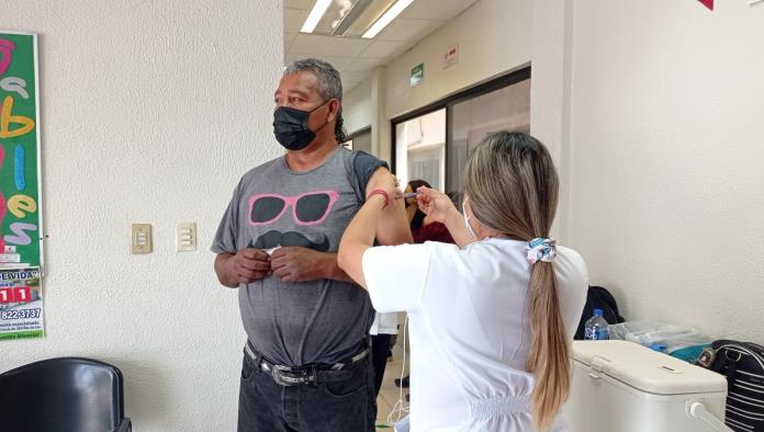 Invitan a aplicarse el refuerzo