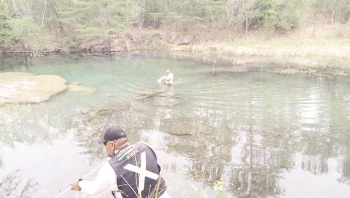 Grave menor que se hundió en el Río Sabinas