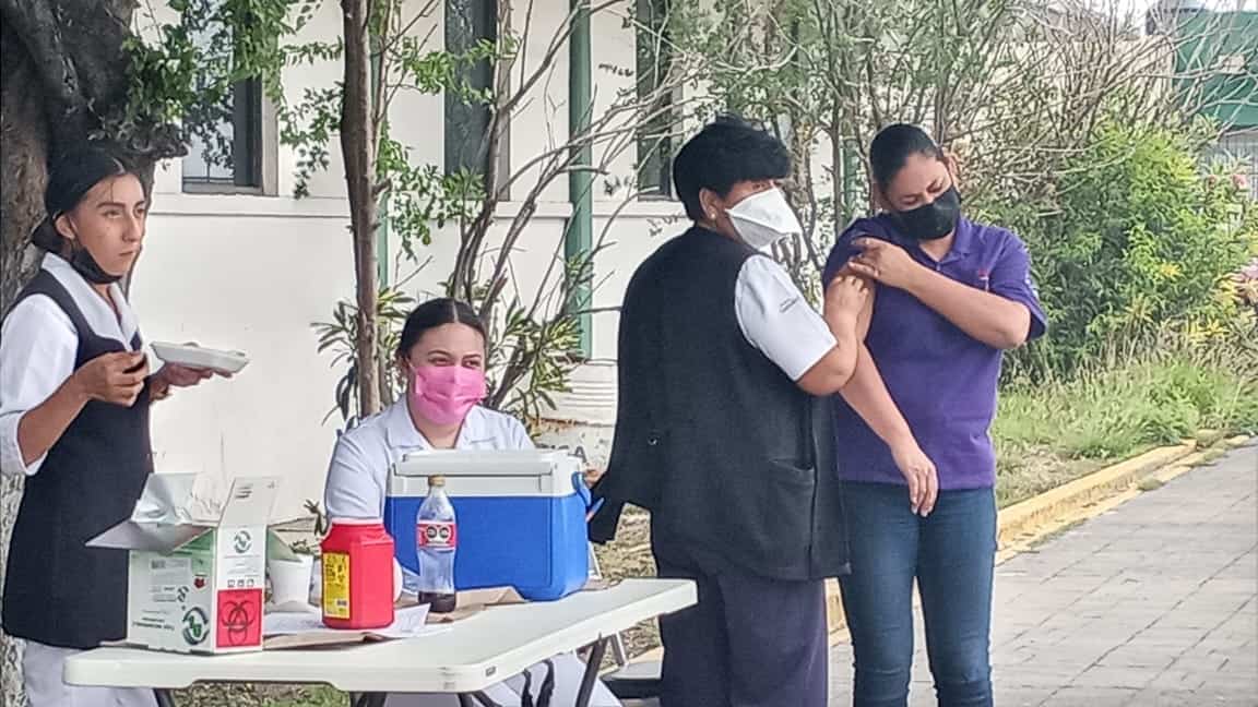 Aplicarán vacuna en las calles