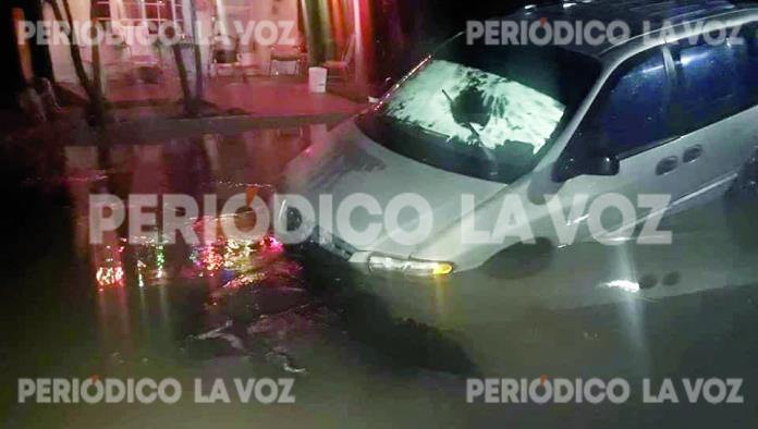 Sabinas: Granizada desata caos y apagones