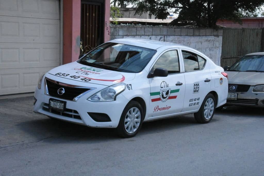 Si choferes de taxi cometen alguna fechoría los concesionarios también tienen responsabilidad y podrían perder la concesión.
