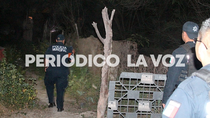 Autoridades recorrieron la zona en búsqueda de la supuesta bolsa.