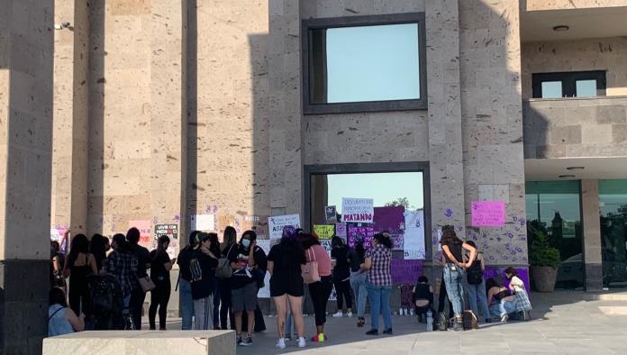 Impactan los feminicidios en sociedad
