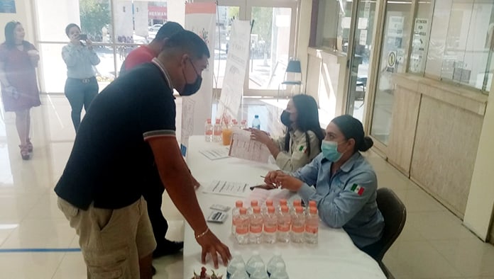 Hoy se instalarán de nuevo en el lobby de Presidencia empresas que ofertarán vacantes.