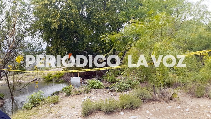 El cuerpo de Rogelio fue encontrado flotando dentro de la acequia.