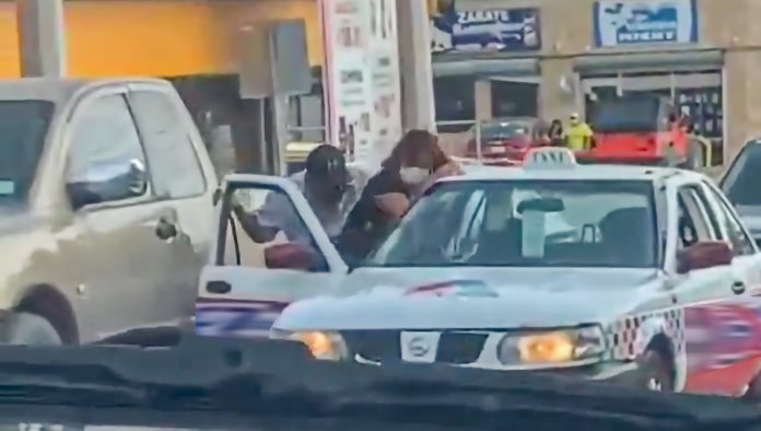 Detienen a taxista agresor