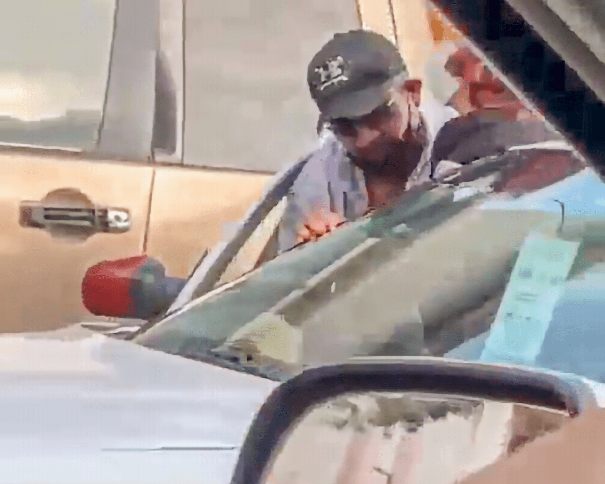 Detienen a taxista agresor