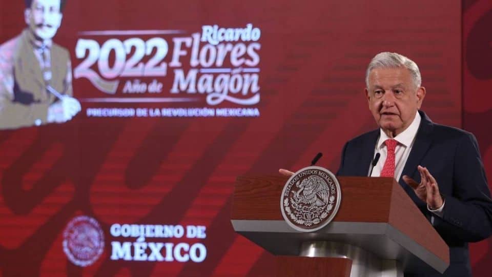 En la conferencia de prensa Mañanera de este jueves, AMLO presentó su reforma electoral.