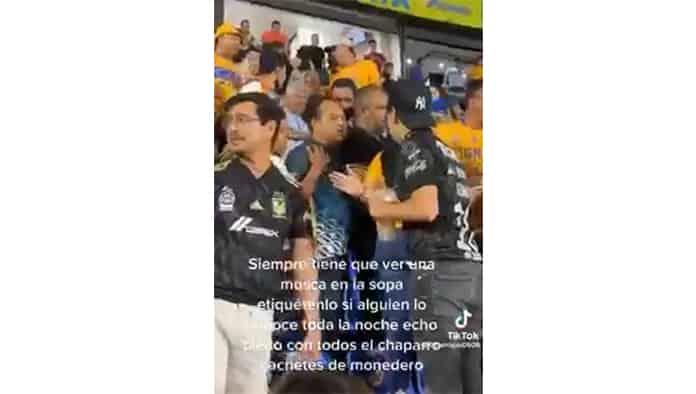 Exhiben pleito del Director del Ateneo