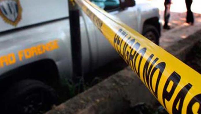 Intendente es asesinado mientras hacía la limpieza en una primaria de Oaxaca