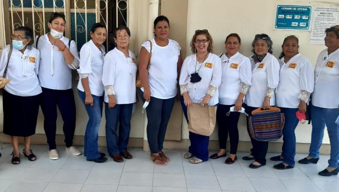 Frontera: Colectan juguetes Mujeres en Acción
