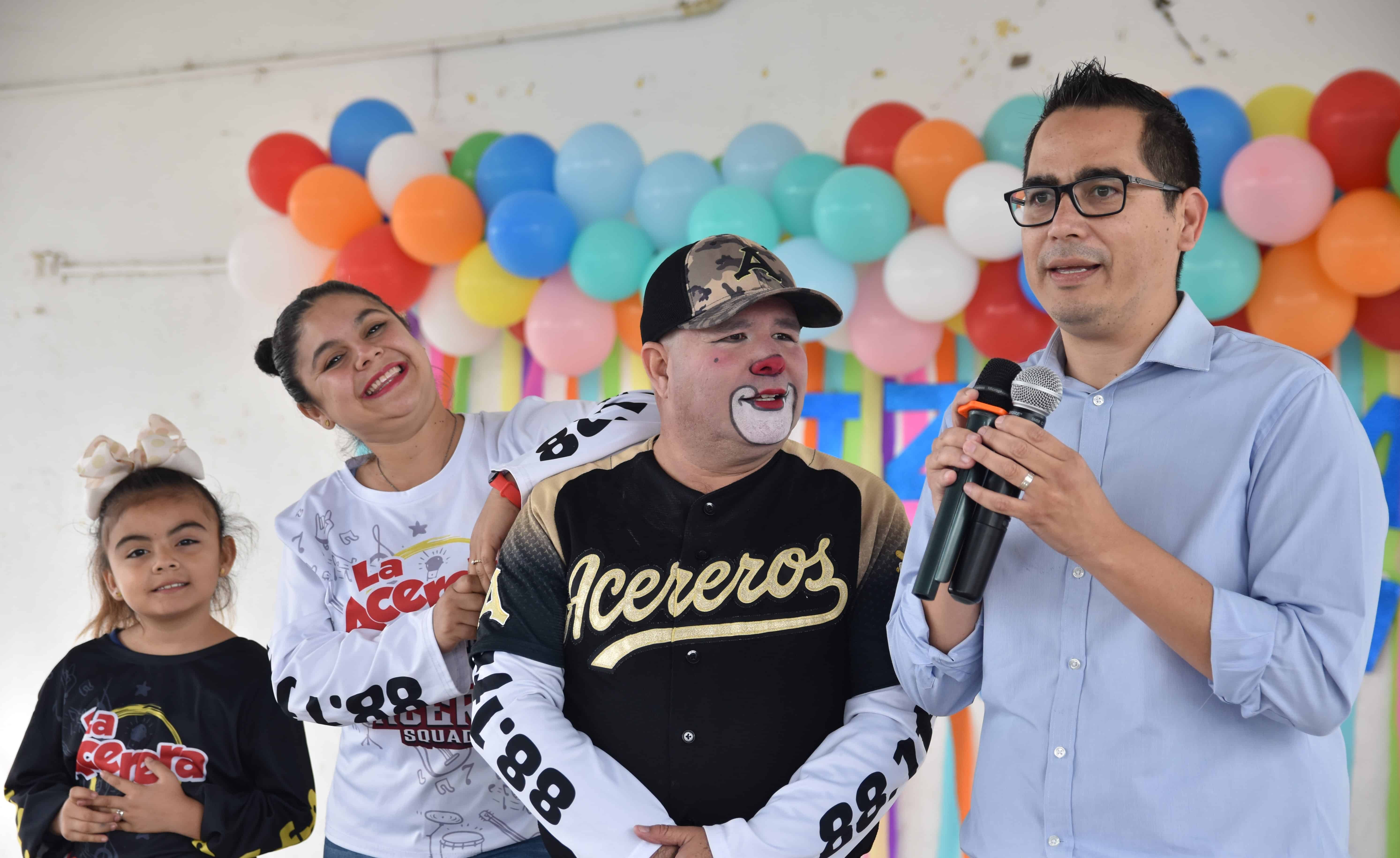 Castaños: Lleva GIK alegría a escuela