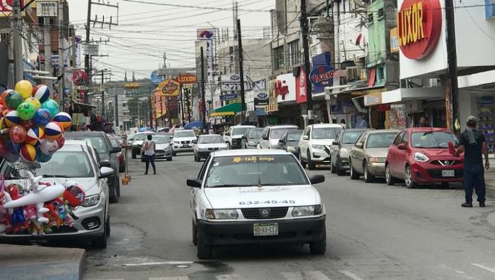 Reubicarán a ambulantes de la Zona Centro