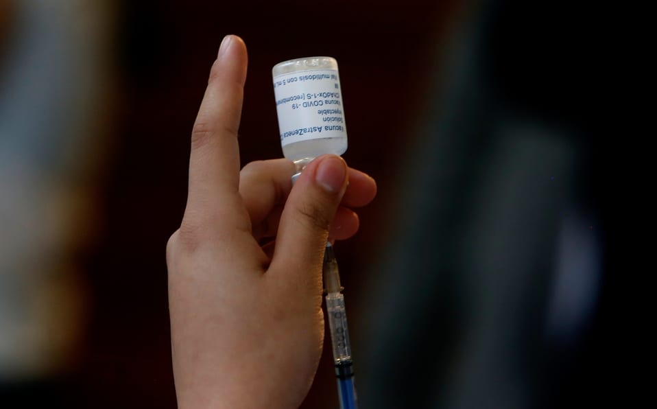 Las vacunas contra covid-19 que se aplican son de AstraZeneca | Ariana Pérez