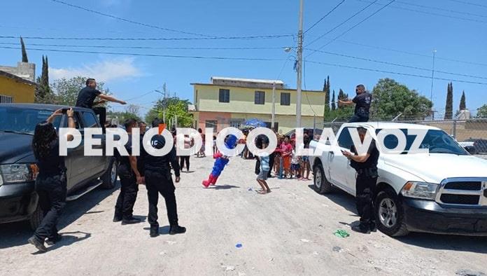 Festeja Fiscalía a niños en su día