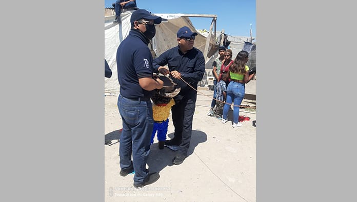 Celebran policías a niños de Monclova