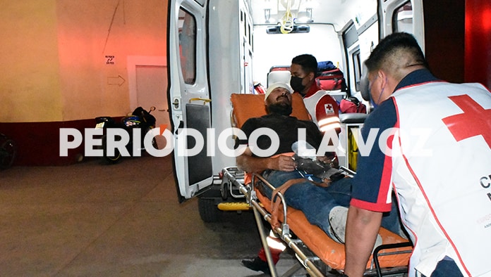 El lesionado fue trasladado al hospital.
