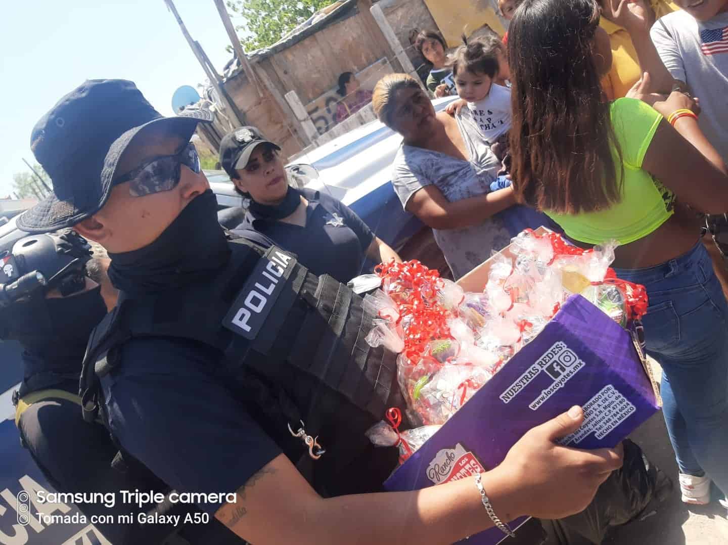 Celebran policías a niños de Monclova