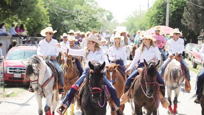 Múzquiz: Cabalgan 15 mil en el Oasis del Norte