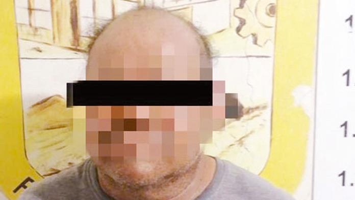 Ofrece $200 depravado a menor