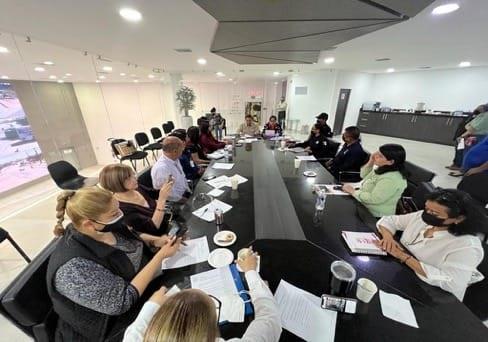 Fortalecen defensa de las mujeres