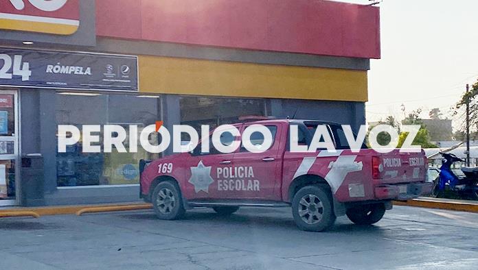 Asalta tienda a punta de navaja