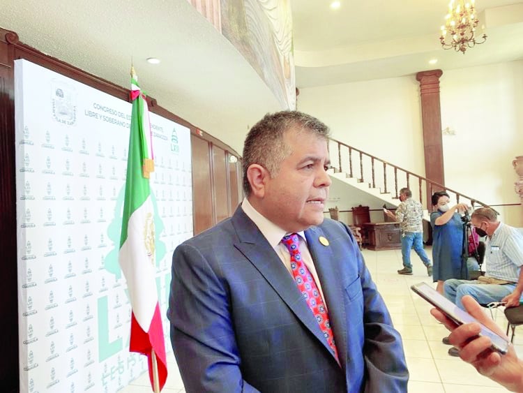 Eduardo Olmos, Presidente de la Junta de Gobierno del Congreso de Coahuila.