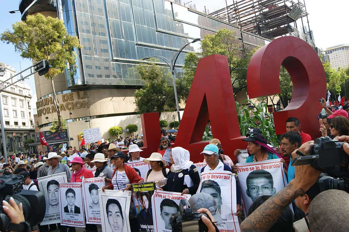 Capturan a Salvador N; Ligado a la desaparición de los 43 de Ayotzinapa