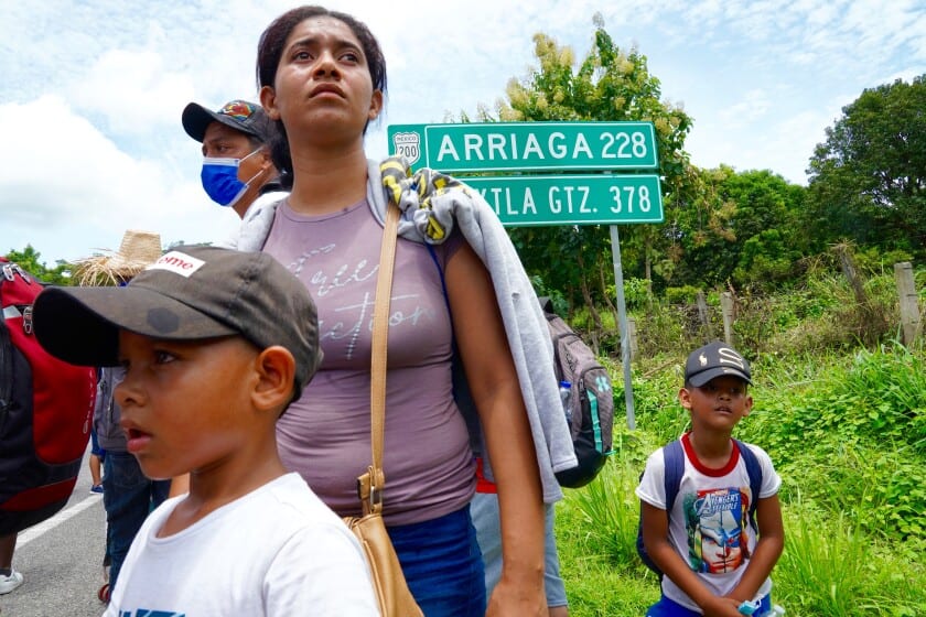 México acepto recibir migrantes cubanos y nicaragüenses de EU; Señala el Washington Post