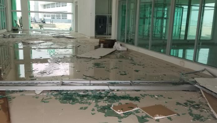 Retrasa tormenta entrega de aulas en la UTCA