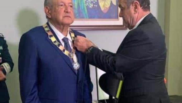 AMLO recibe la Orden del Quetzal en Guatemala