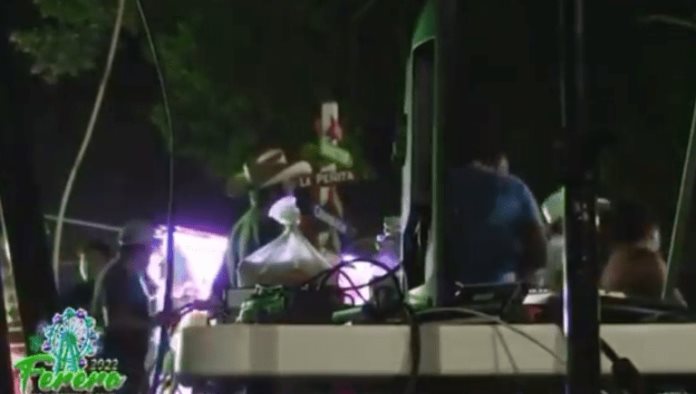 Tiroteo en plena feria deja una persona sin vida