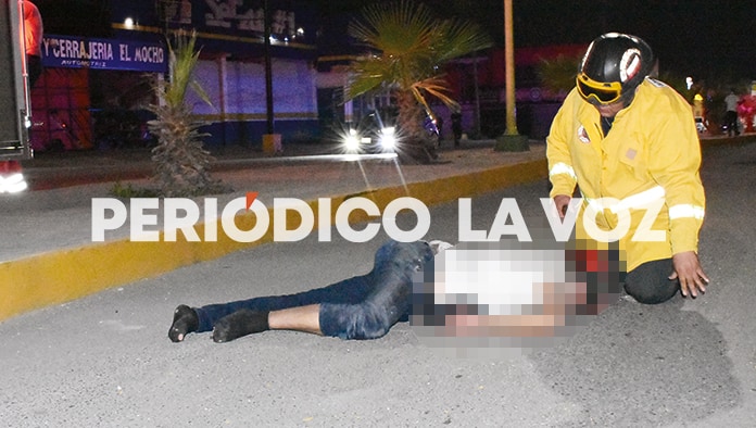 Derrapa Policía al pasar boyas