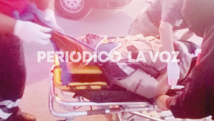Arrolla y mata a motociclista