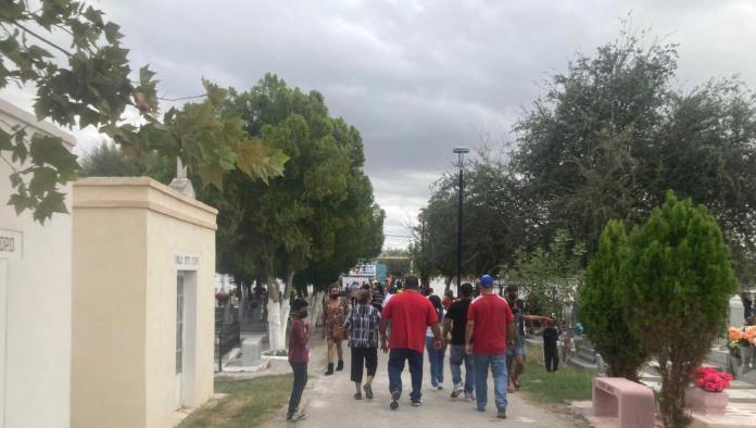 Entrada libre al panteón