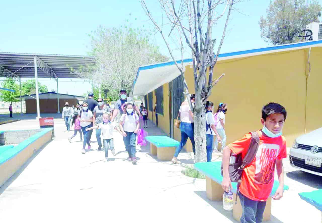 Faltan 35 escuelas de volver a clases