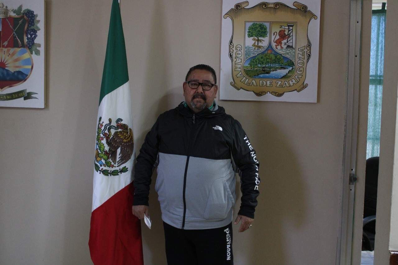 La dirección de deportes, dirigida por el profesor Ovidio González.