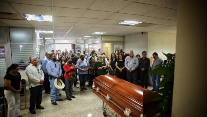 Despiden al doctor Rogelio Castillo