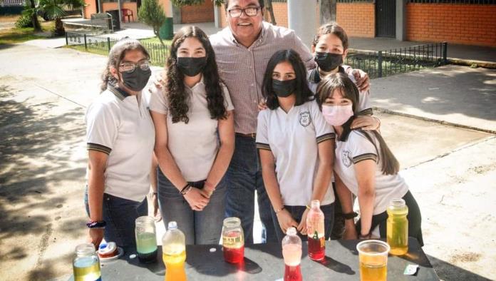 Frontera: Acude Piña a Secundaria 2