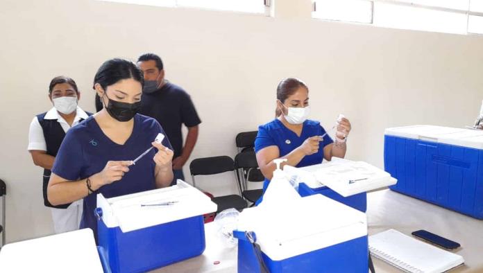 Vacunan hoy a niños de 12 a 14